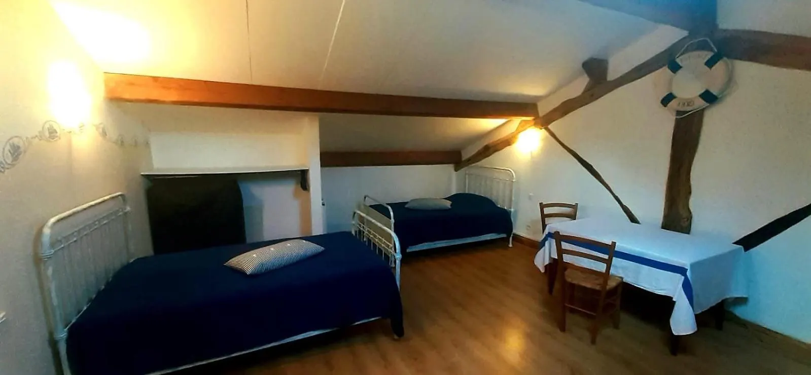 Ledre Hotel La Bastide-de-Serou Guest house